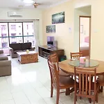 Marimari Marina Service Condo