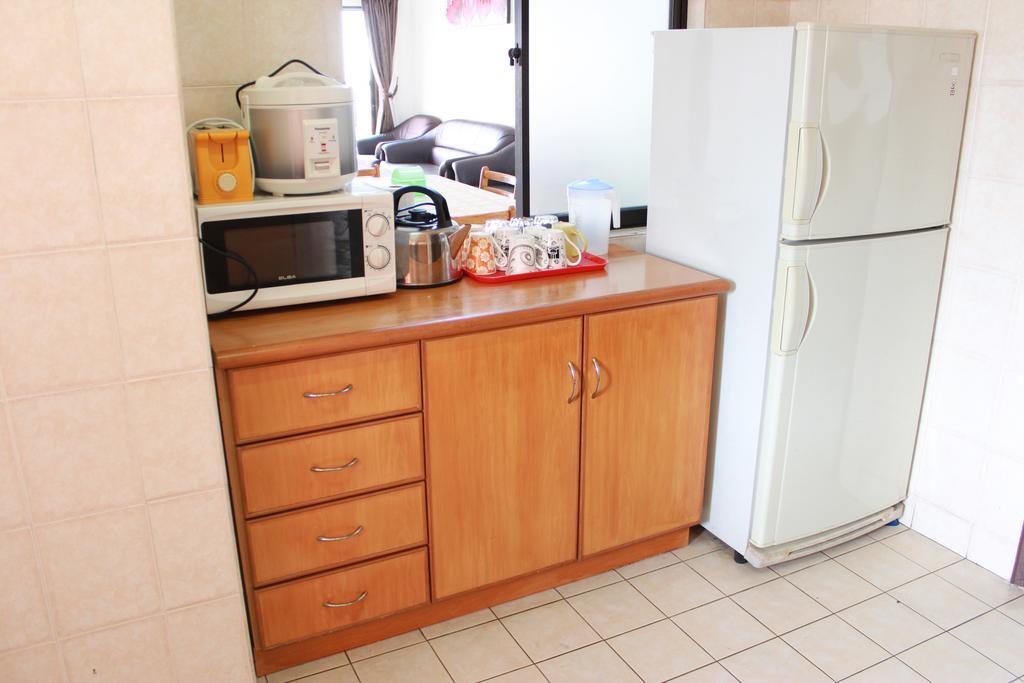 Marimari Marina Service Apartment *