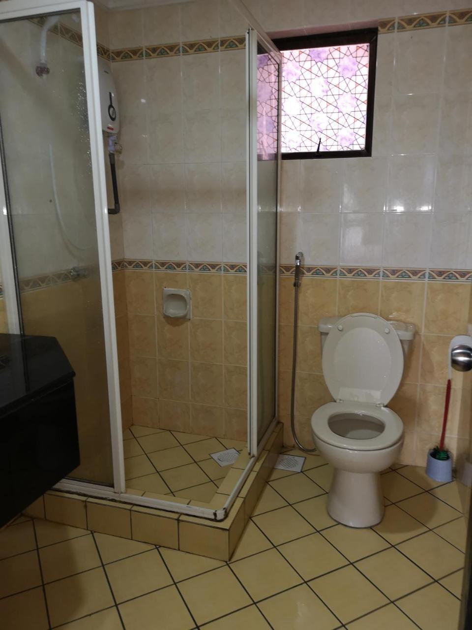 Marimari Marina Service Apartment