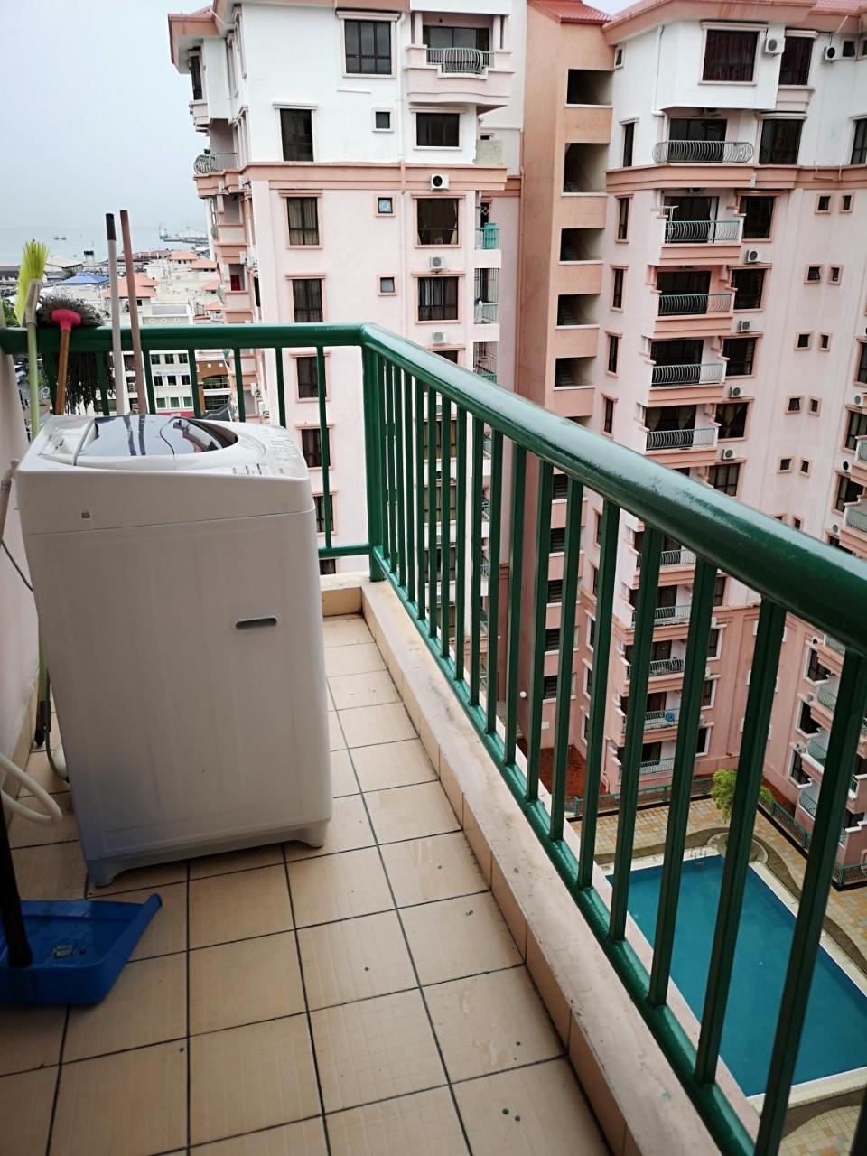 Marimari Marina Service Apartment